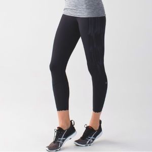 Lululemon Tight Stuff Tight